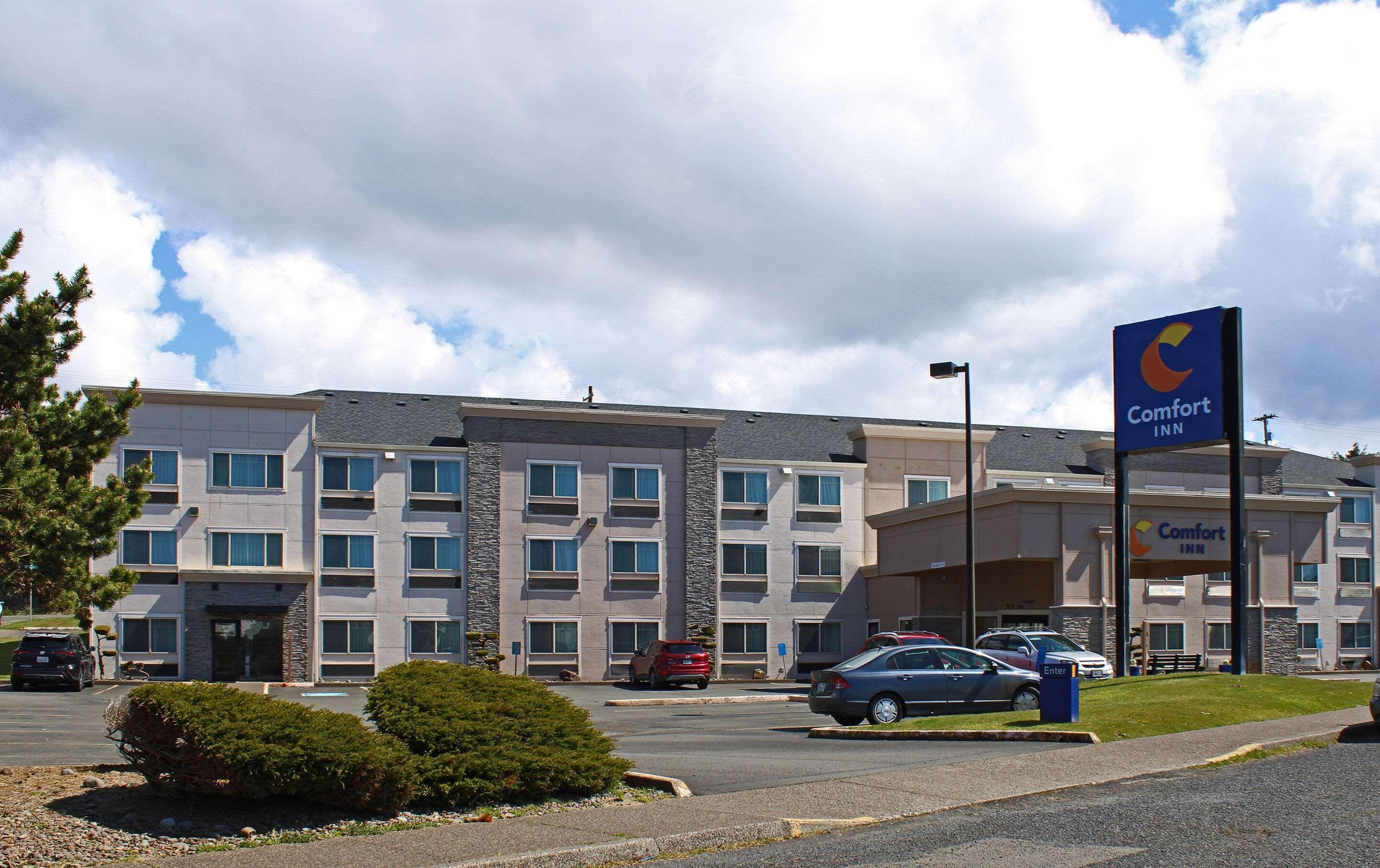 Comfort Inn Ньюпорт Экстерьер фото